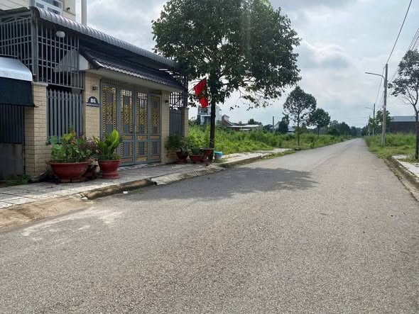 Đất thổ cư 105m² tại Hương Lộ 2, TP Bà Rịa - Giá chỉ 1.9 tỷ!