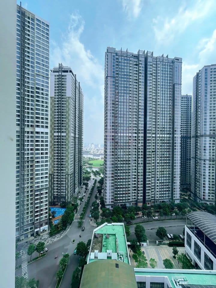 Căn hộ Vinhomes Central Park quận Bình Thạnh 120.5m² giá 15 tỷ - Hướng mát, sổ hồng chính chủ!