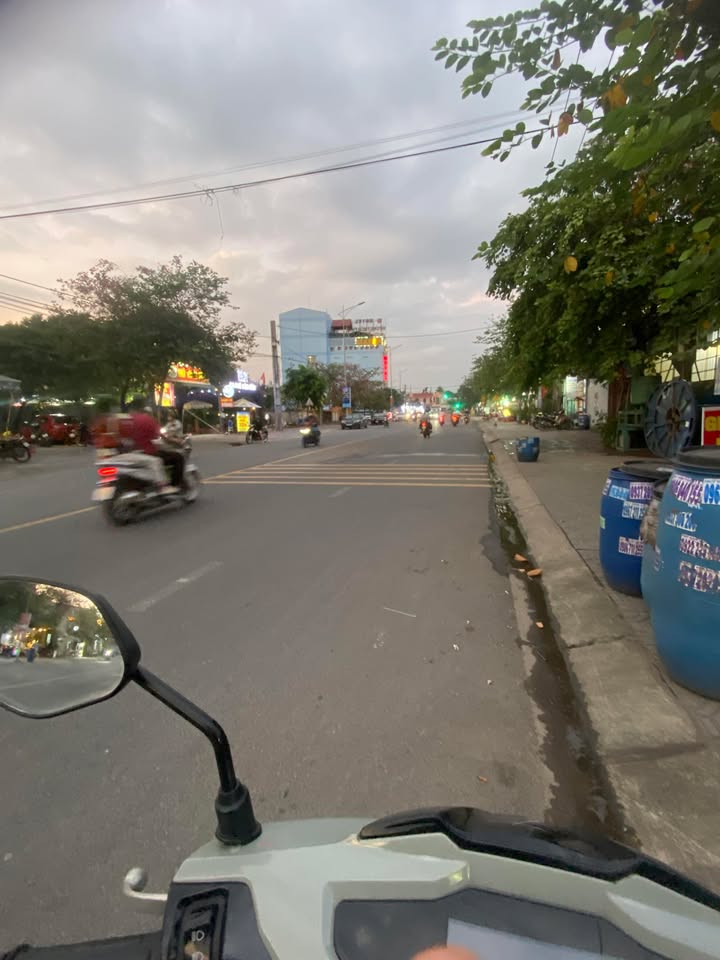 Đất mặt tiền đường Hai Bà Trưng Nối Dài 300m² giá 15.3 tỷ - Cơ hội đầu tư không thể bỏ lỡ!