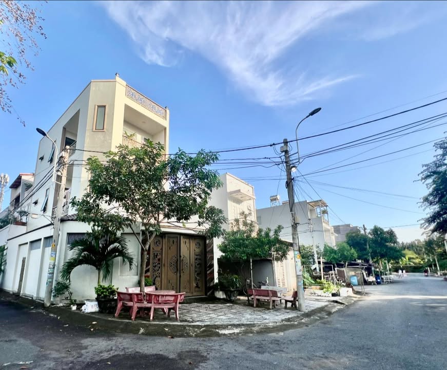 Đất nền Long Trường, Thủ Đức 92m² giá 4.85 tỷ - Vị trí đắc địa, pháp lý rõ ràng!