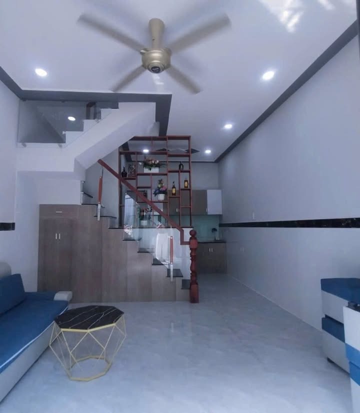 Nhà phố Thủ Đức 28m² giá 1.6 tỷ - Nhà mới xây chính chủ, sẵn sàng vào ở!