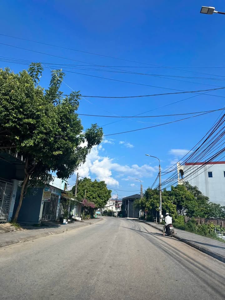 Nhà mặt đường QL3 Đề Thám 130m² giá 2 tỷ - Đầu tư sinh lời ngay!