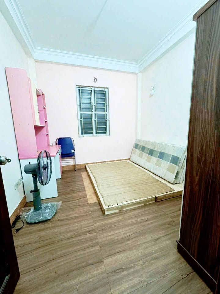 Nhà cho thuê ngõ 546 Trần Cung 37m² giá 11 triệu - Full nội thất tiện nghi!