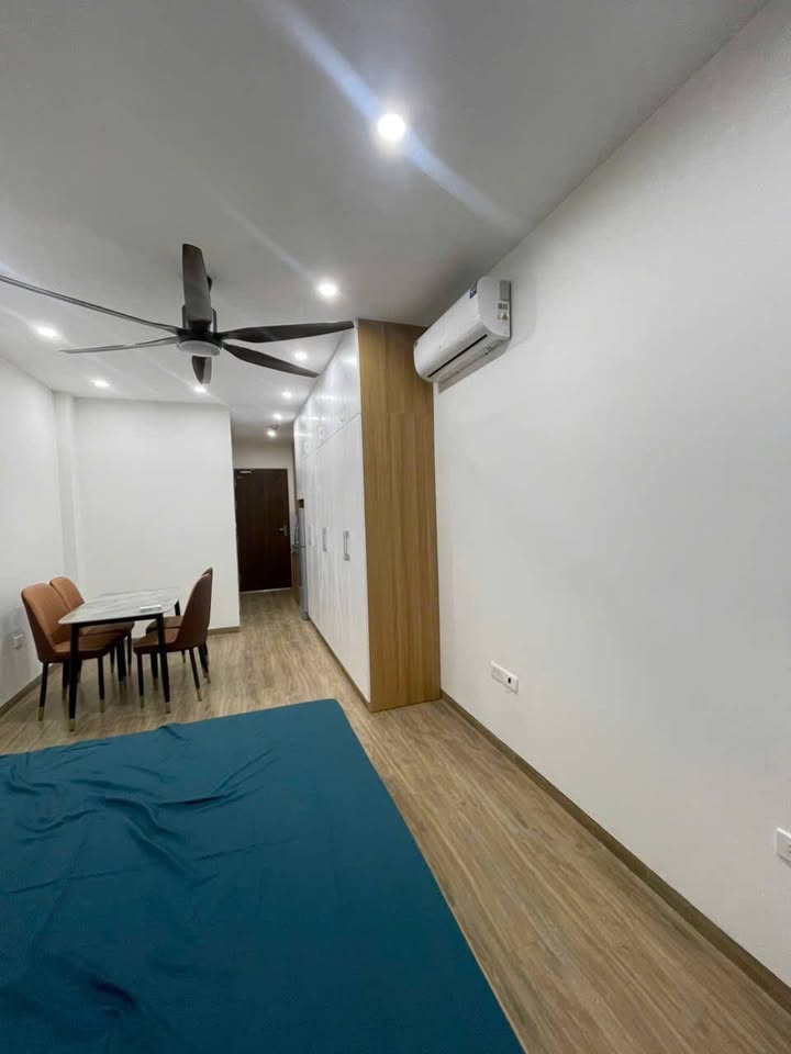 Căn hộ cho thuê tại đường Ái Mộ, Long Biên 35m² - Full đồ, giá tốt chỉ 6.5 triệu!