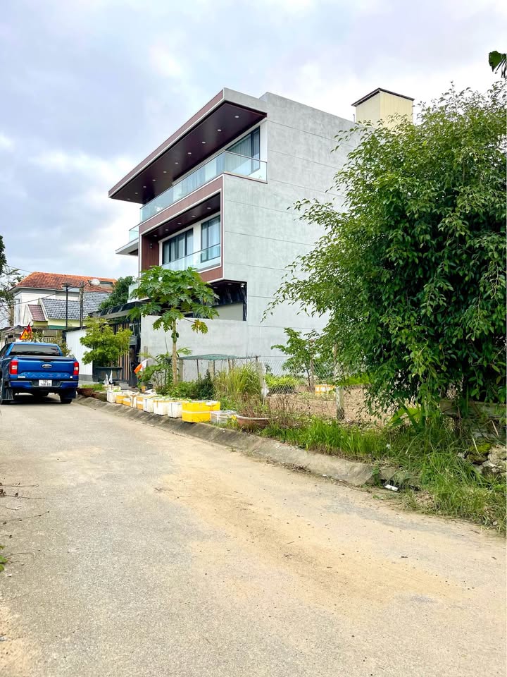 Đất nền lô góc KDC Soi Đông Dương, Quảng Ngãi 251m² giá 3 tỷ - Đầu tư sinh lời ngay!