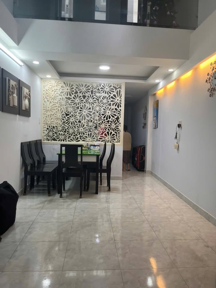 Nhà nguyên căn hẻm 4m Nguyễn Cảnh Chân, Quận 1, 3PN - Cho thuê giá chỉ 19 triệu/tháng!