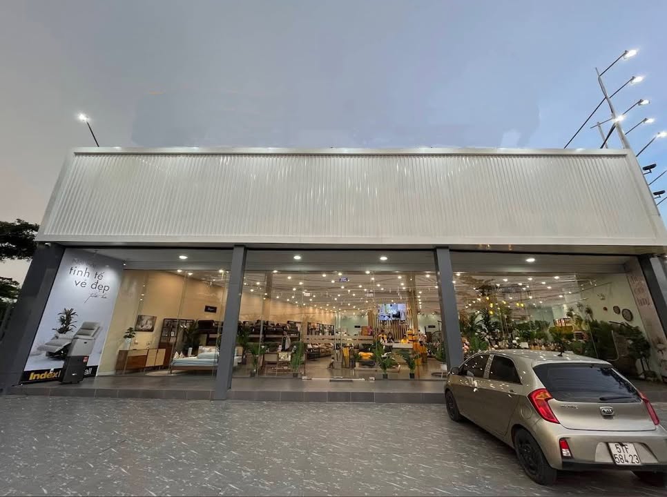 Cho thuê mặt bằng 660m² góc 2 mặt tiền Đỗ Xuân Hợp, Thủ Đức - Địa điểm kinh doanh lý tưởng!