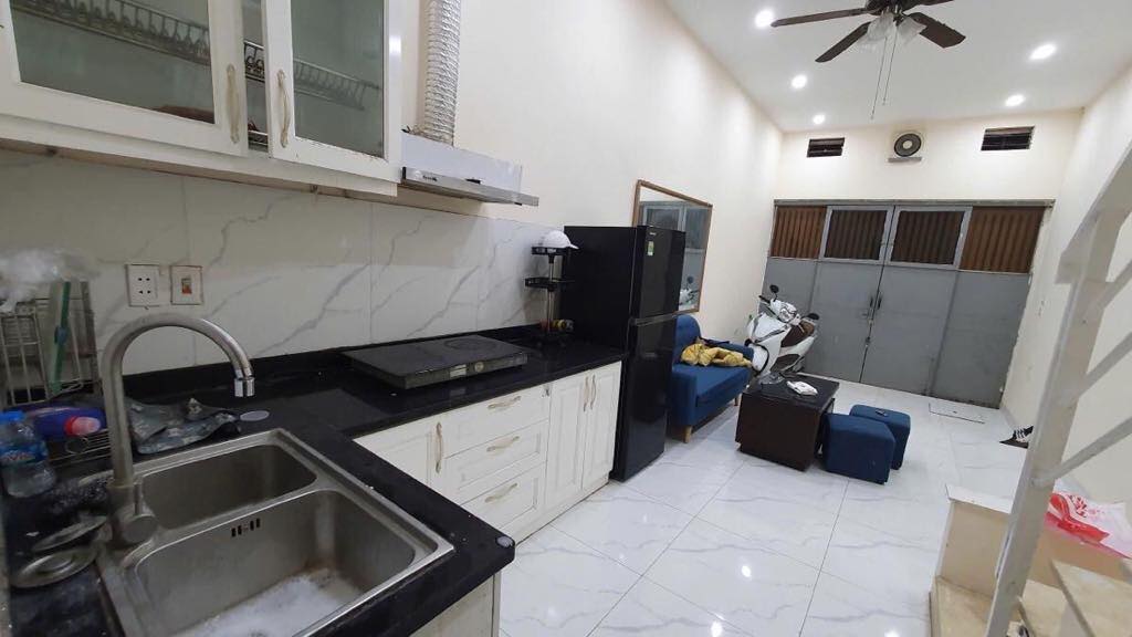 Nhà phố Kim Mã, quận Ba Đình 29m² giá 5.4 tỷ - Sổ đỏ chính chủ, tiện nghi đầy đủ!