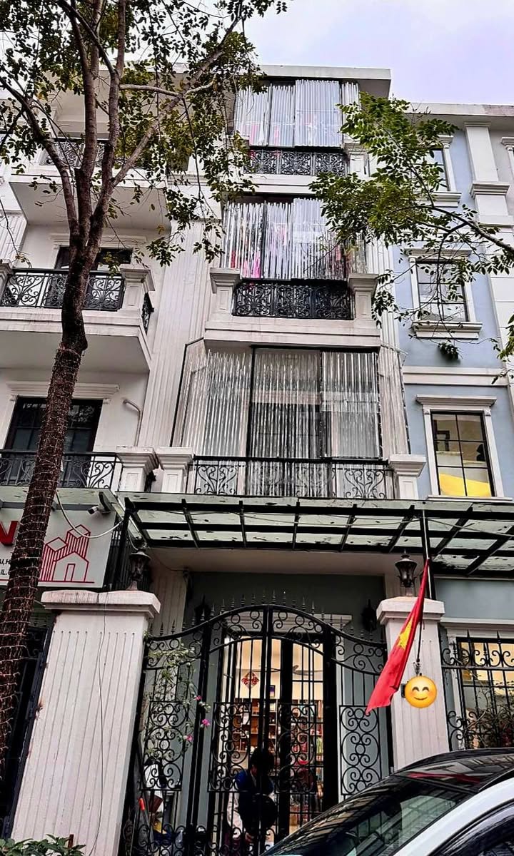 Biệt thự liền kề KĐT Đại Kim, Hoàng Mai 66m² giá 24.5 tỷ - Không gian sống đẳng cấp!