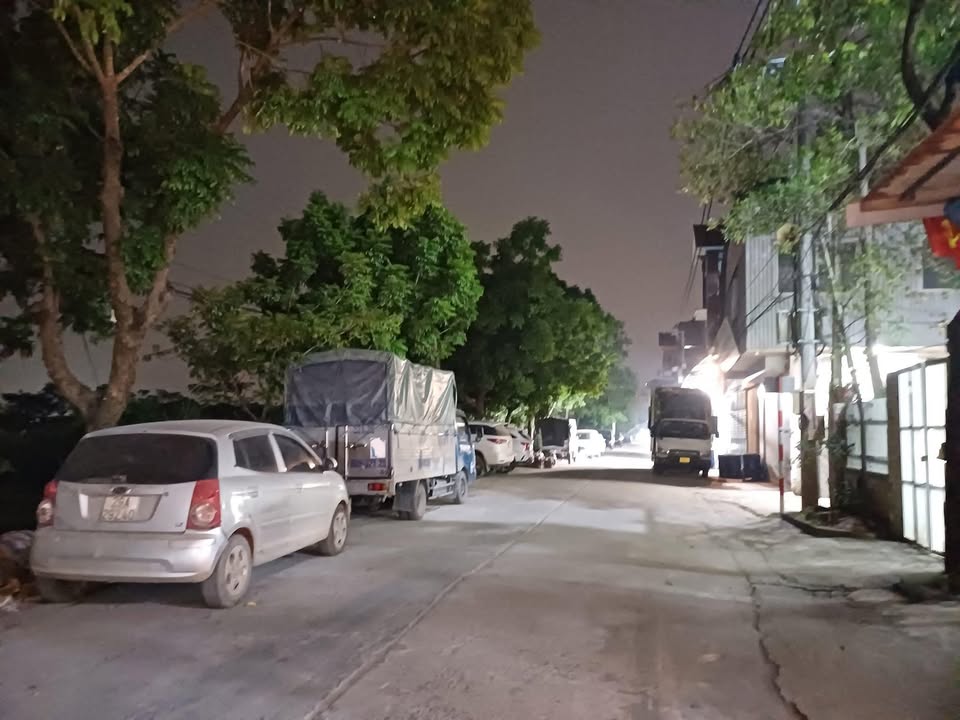 Đất nền Chàng Sơn, Thạch Thất 100m² - Giá tốt, dễ dàng làm ăn!