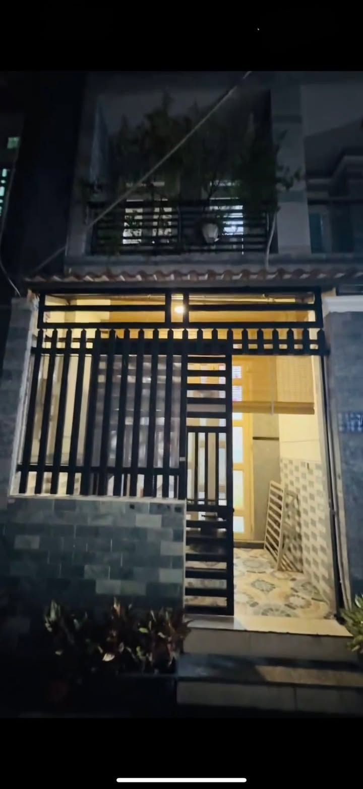 Nhà bán Gò Vấp 27m² giá 3.99 tỷ - Kết cấu chắc chắn, hẻm rộng 3m