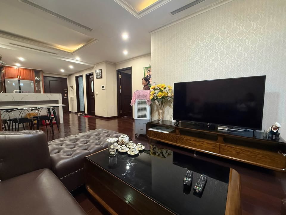 Căn hộ HC Golden City Long Biên 82m² giá 7 tỷ - Full nội thất, chỉ việc vào ở!
