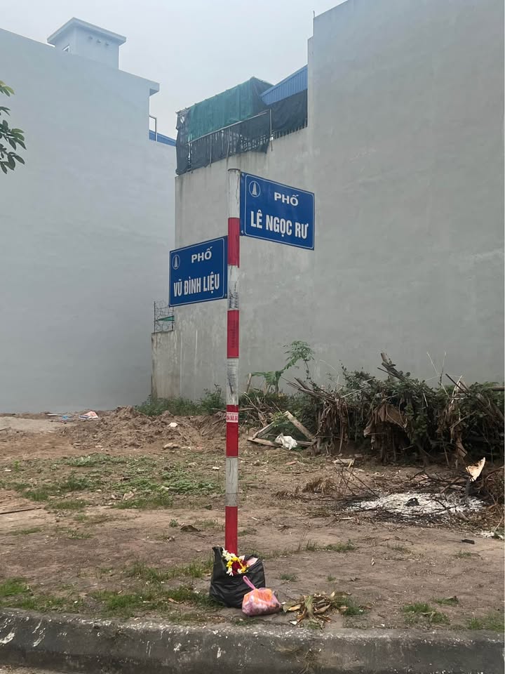 Đất lô góc Khu đô thị Thống Nhất Nam Định 125m² - Giá thương lượng hấp dẫn!