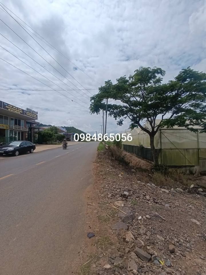 Bán gấp lô đất 2 mặt tiền thôn Sao Mai, Đơn Dương, Lâm Đồng - 670m² giá 2.1 tỷ