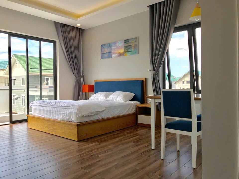 Nhà phố Gò Vấp 300m² giá 25 tỷ - Chính chủ, đầy đủ nội thất!