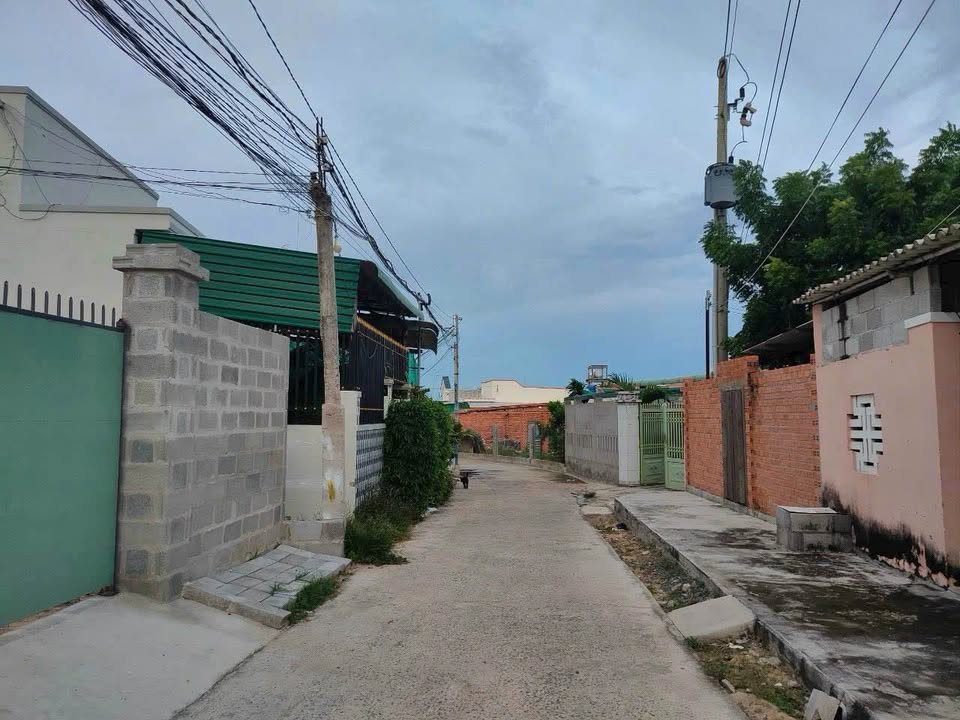 Đất thổ cư Mũi Né 85m² giá 550 triệu - Vị trí đắc địa gần biển!