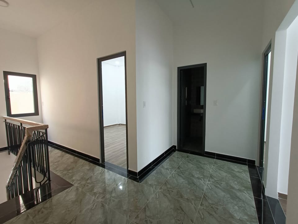 Nhà 2 tầng mới xây đường Phạm Văn Chiêu, Gò Vấp 70m² giá 5.95 tỷ - Pháp lý sạch, nội thất đẹp!