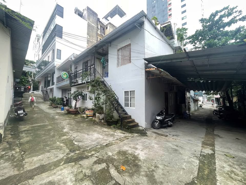 Nhà góc 2 tầng Nguyễn Đình Chiểu 92,5m² giá 8,1 tỷ - Kinh doanh thuận lợi!