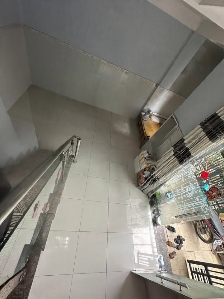 Nhà riêng Tân Chánh Hiệp, Q12 40m² giá 3.1 tỷ - Sổ hồng chính chủ, vị trí đẹp!