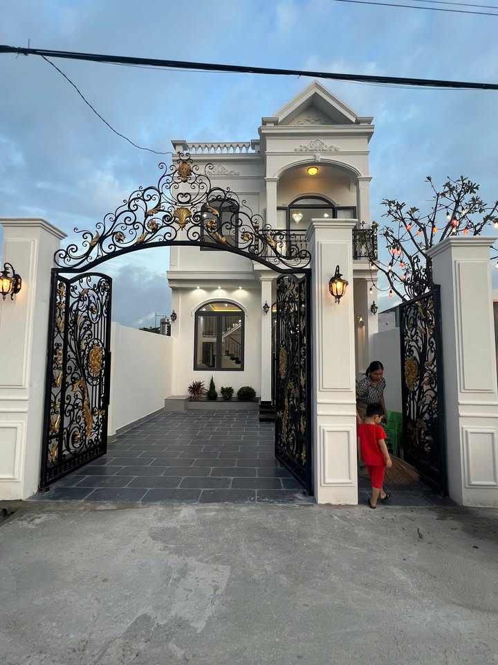 Biệt thự mini Mỹ Hạnh, Đức Hòa 148m² giá 3.25 tỷ - Hoàn công đầy đủ!