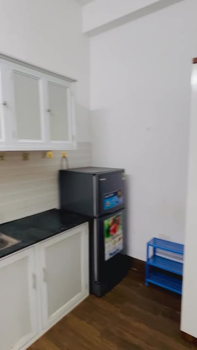 Phòng studio cho thuê tại khu phố Yên Xá, 30m² giá 3.9 triệu - Nội thất đầy đủ, thang máy tiện lợi!