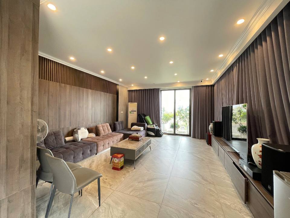 Nhà Cẩm Thủy 80m² giá 8 tỷ - Mặt đường kinh doanh đắc địa!