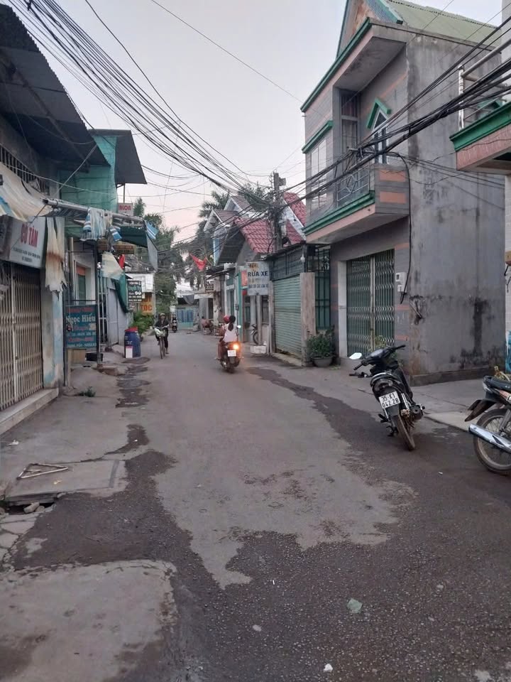 FrontHouse 150m² tại Trảng Bom, Đồng Nai - Mặt tiền kinh doanh sầm uất