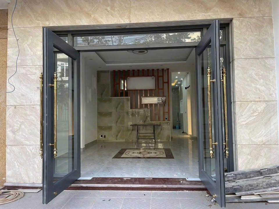 Nhà nguyên căn cho thuê tại Đà Lạt 61m² giá 25 triệu - Thang máy tiện lợi!