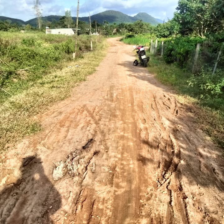 Đất thổ cư thôn 4, xã Ea Păl, huyện Ea Kar 3.240m² giá 1.7 tỷ - Cơ hội đầu tư sinh lời!