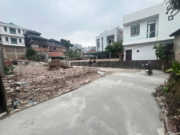 Đất nền Ngõ 13 Cao Xanh Hạ Long 50m² giá 700 triệu - Cơ hội đầu tư tuyệt vời!