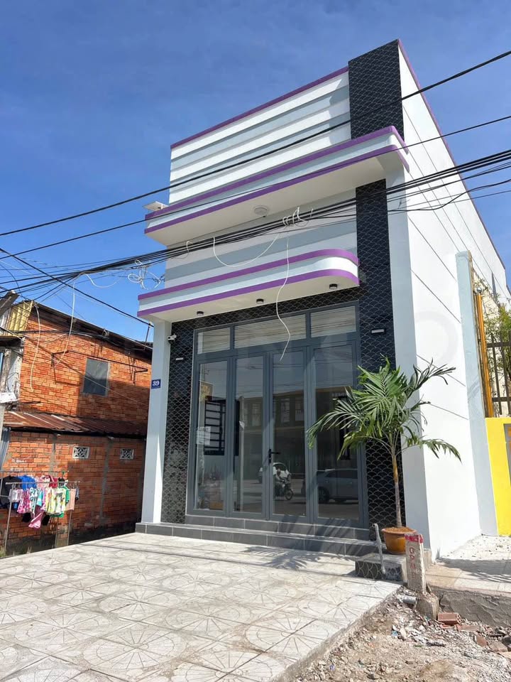 Nhà phố cho thuê mặt tiền đường Lê Hồng Phong, Bình Thủy 85m² giá 15 triệu/tháng - Thích hợp kinh doanh ngay!