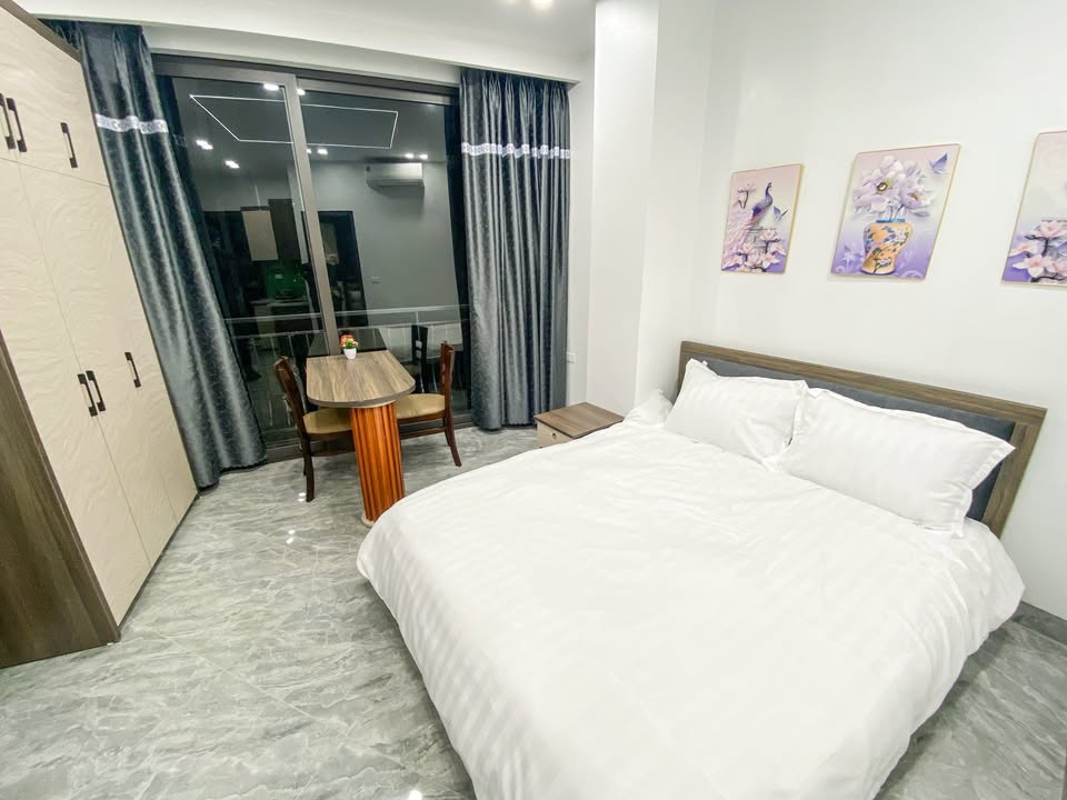 Căn hộ studio 12 Đào Tấn, Ba Đình 28m² - Đầy đủ nội thất cao cấp!