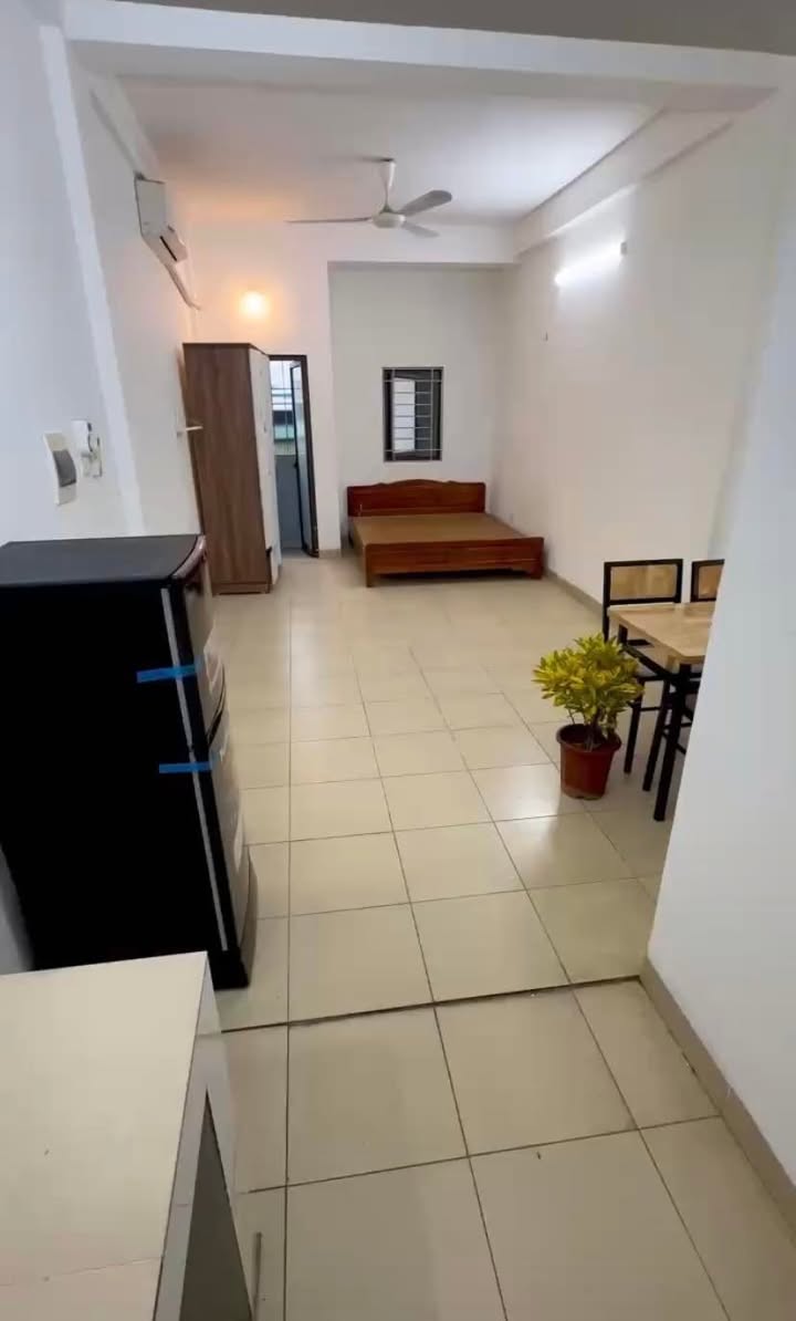 Cho thuê CCMN 30m² tại Định Công - Phòng ở ngay, đầy đủ tiện nghi!