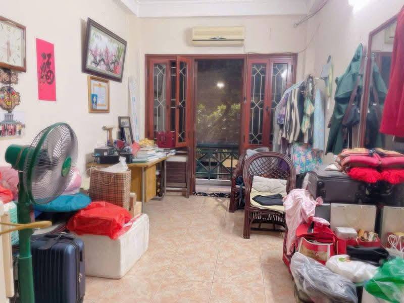 Nhà mặt phố Hàng Than, Ba Đình 60m² giá 45 tỷ - Kinh doanh đỉnh cao!