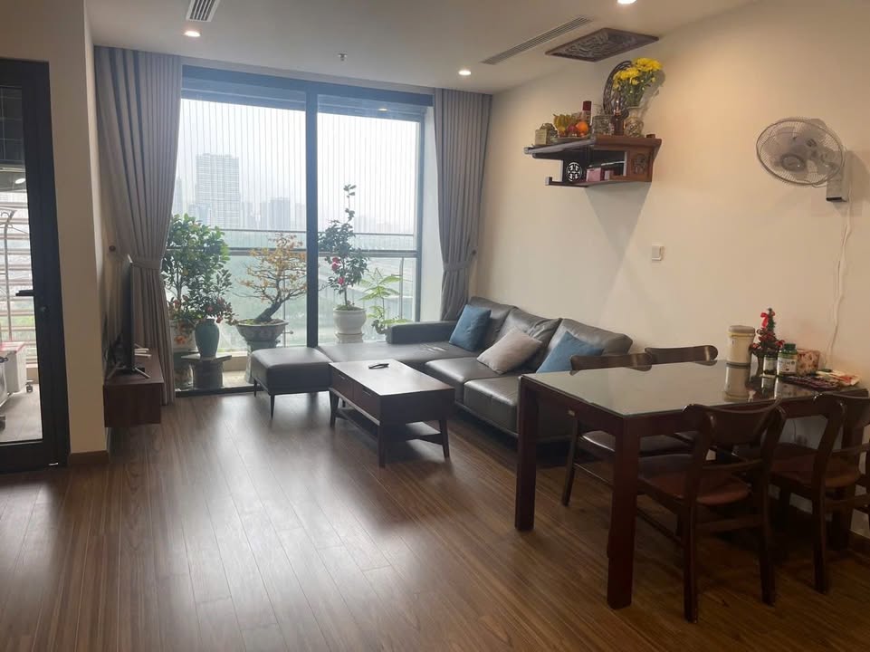 Căn hộ 2 phòng ngủ Green Bay, 52m² giá chỉ 6 tỷ - Sẵn sàng vào ở!