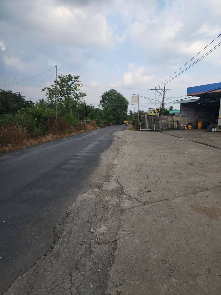 Đất mặt tiền Đường Huyện 89, Sông Bình 1000m² giá 2.2 tỷ - Cơ hội đầu tư tuyệt vời!