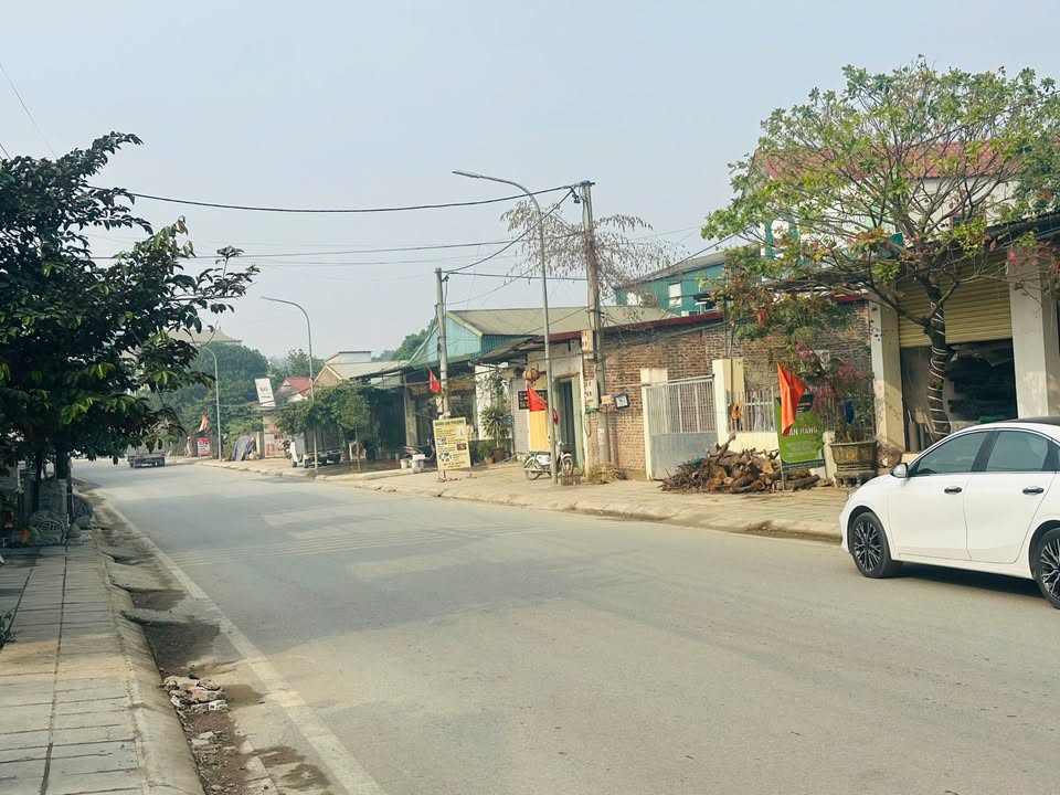 Đất nền 120m² xã Phú Cát, Quốc Oai chỉ 3 tỷ - Đầu tư hấp dẫn!