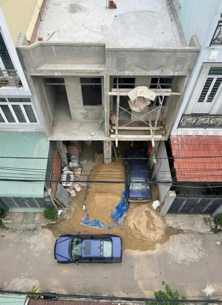 Nhà riêng Quang Trung 53m² giá 3.1 tỷ - Gần biển, tiện ích đầy đủ!