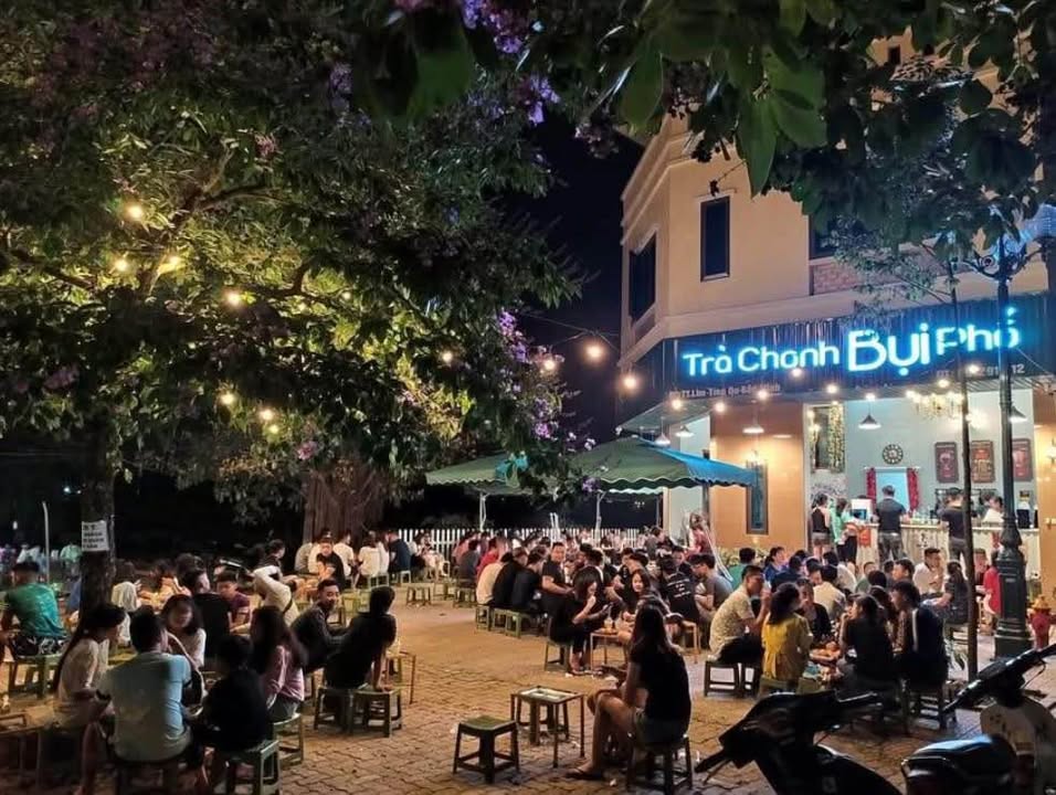 Mặt bằng kinh doanh Nguyễn Duy Trinh, Hoàng Mai 250m² giá 70 triệu - Khu sầm uất, thuận lợi kinh doanh!