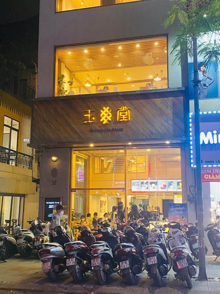 Mặt bằng kinh doanh cho thuê phố Nguyễn Khuyến, Hà Đông 100m² - Kinh doanh mọi mô hình!