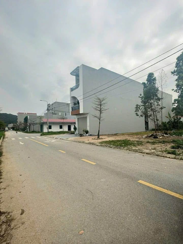 Đất nền Tiền Phong, Yên Dũng 81m² - Vị trí đẹp, tiềm năng sinh lời!