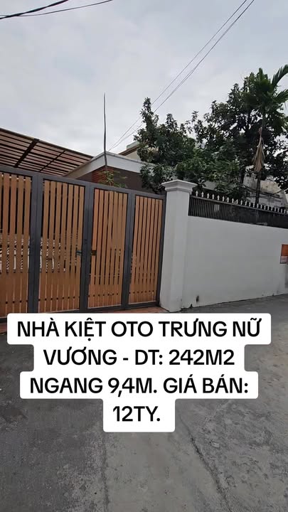 Nhà sân vườn Hải Châu 241m² giá 12.07 tỷ - Thiết kế hiện đại, tiện nghi!