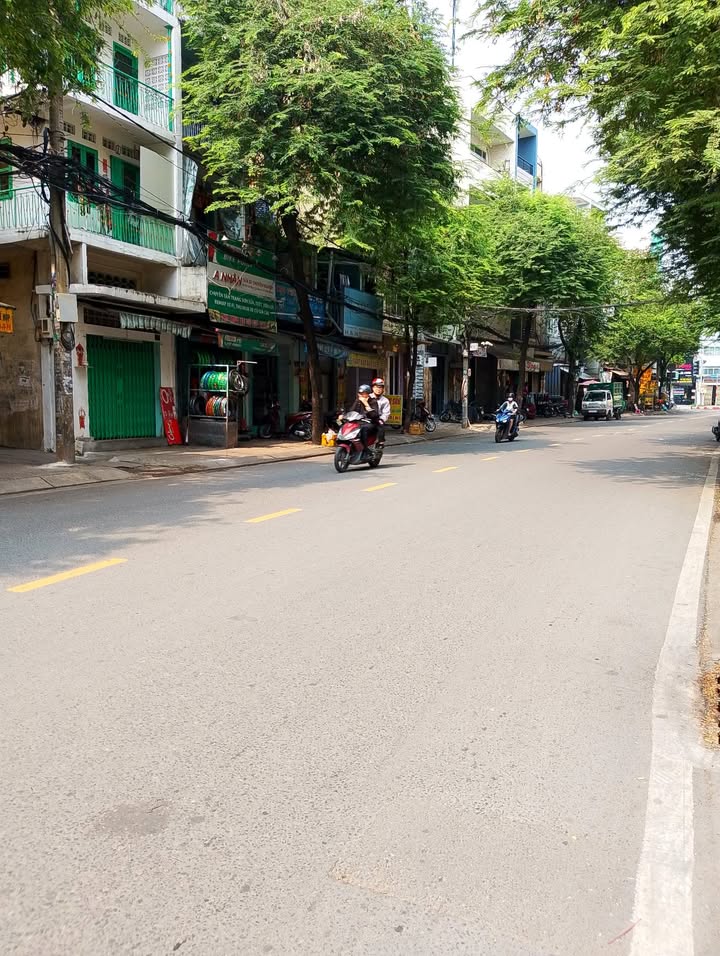 Nhà cấp 4 Tôn Thất Hiệp, Quận 11, 95m² giá 6.35 tỷ - Cơ hội không thể bỏ qua!