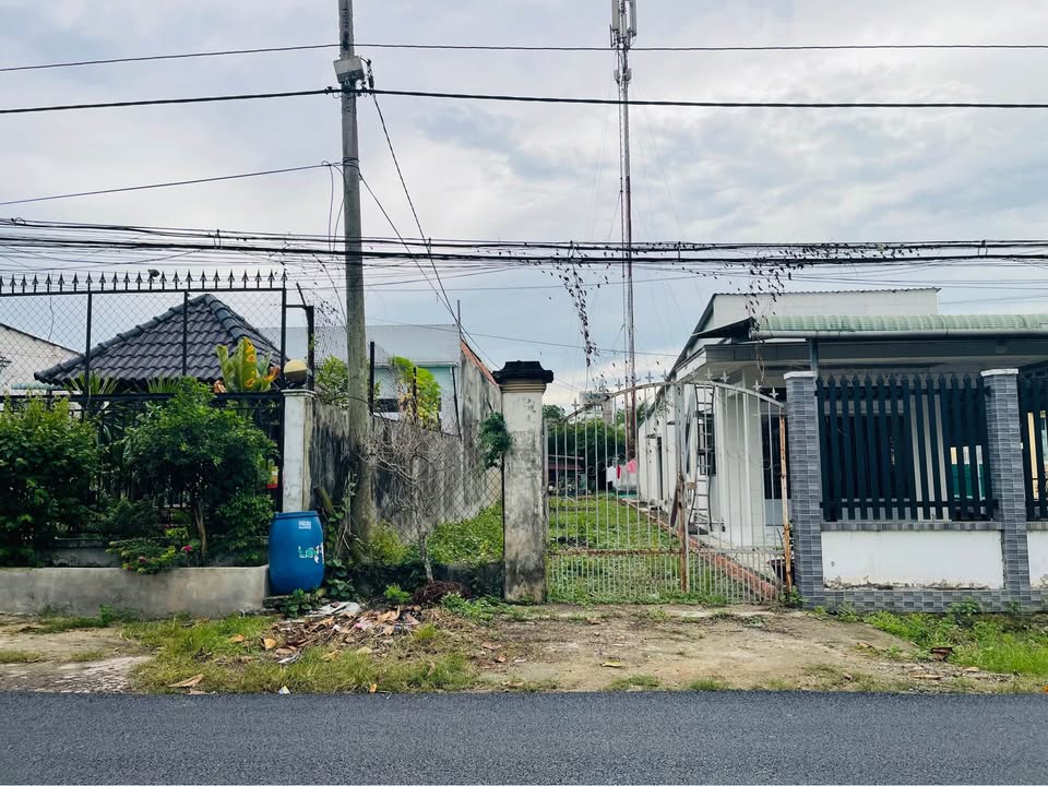 Đất thổ cư 150m² mặt tiền đường Liêu Bình Hương - Giá chỉ 3.4 tỷ!