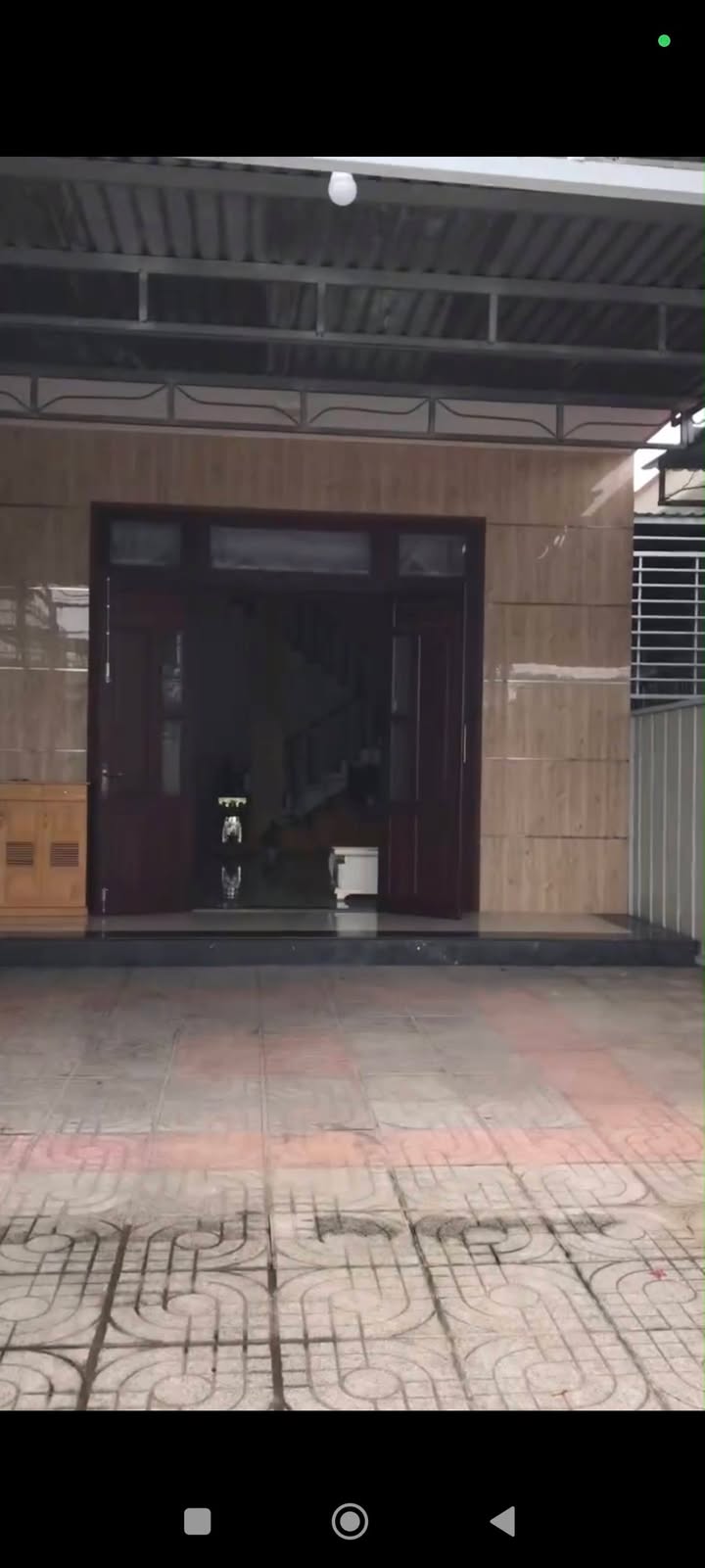 Nhà phố Long Toàn 182m² giá 4.9 tỷ - Sân rộng, nội thất đầy đủ!