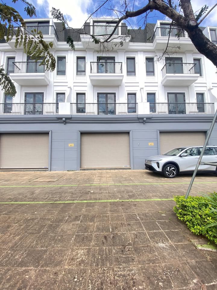 Shophouse Nguyễn Chí Thanh 120m² giá 9.2 tỷ - Đầu tư sinh lời ngay!