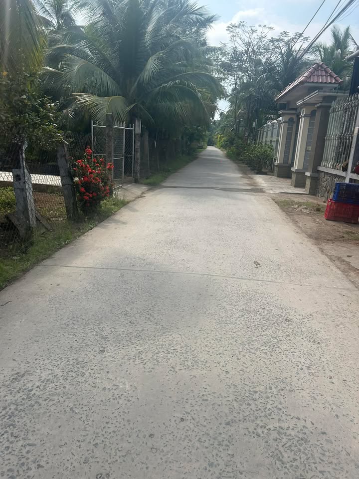 Đất nền Phước Hiệp Mỏ Cày Nam 352m² giá chỉ 390 triệu - Cơ hội đầu tư tuyệt vời!