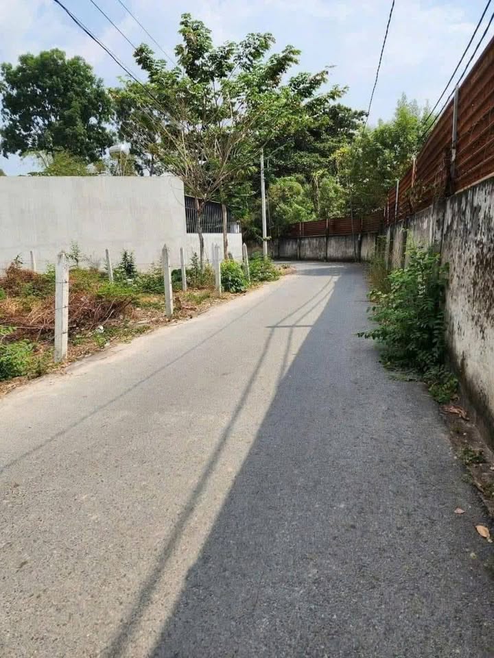 Đất nền Định Hòa Thủ Dầu Một 60m² giá 1.35 tỷ - Đường nhựa thông thoáng!