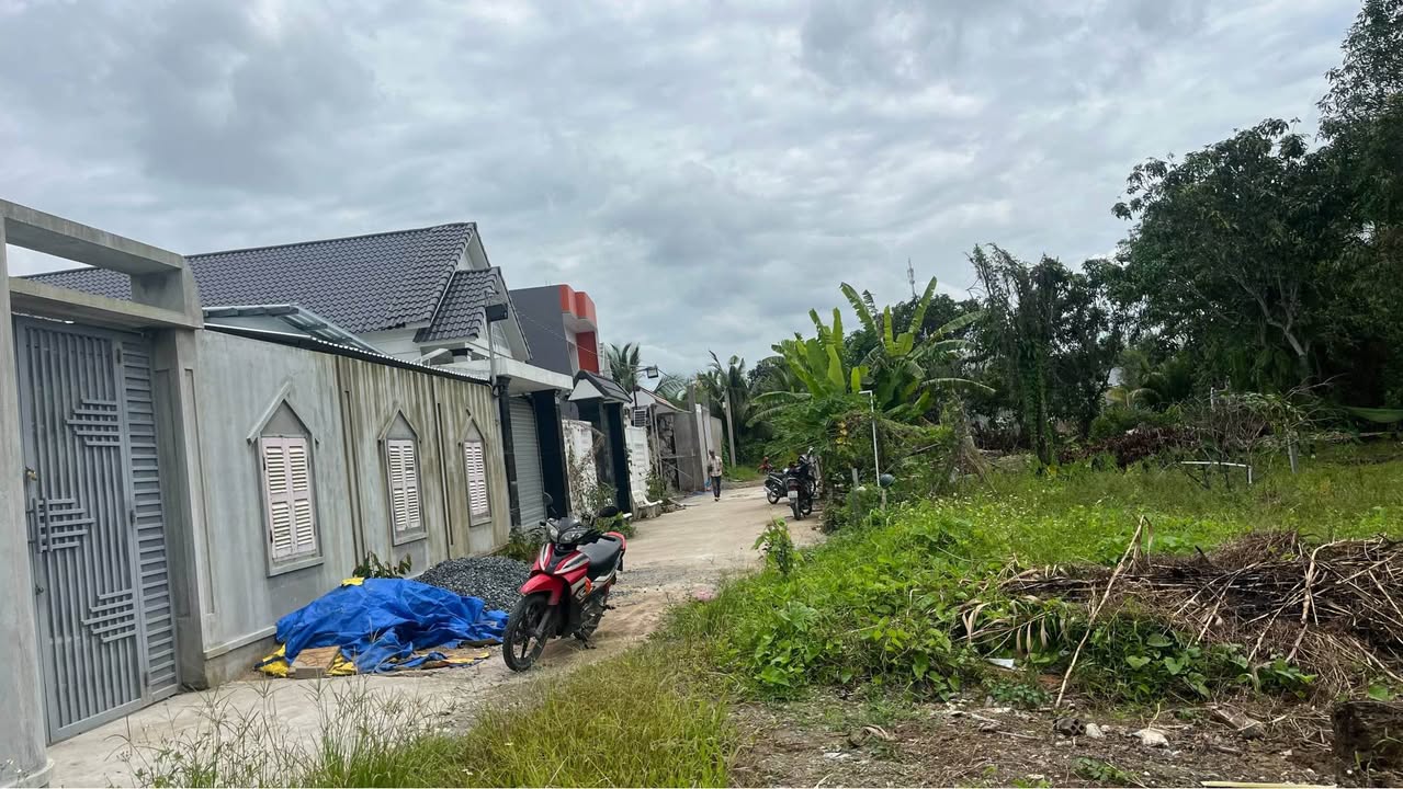 Đất nền đường Đinh Công Chánh, phường Long Tuyền, 1462m² giá 3 tỷ - Cơ hội đầu tư tuyệt vời!