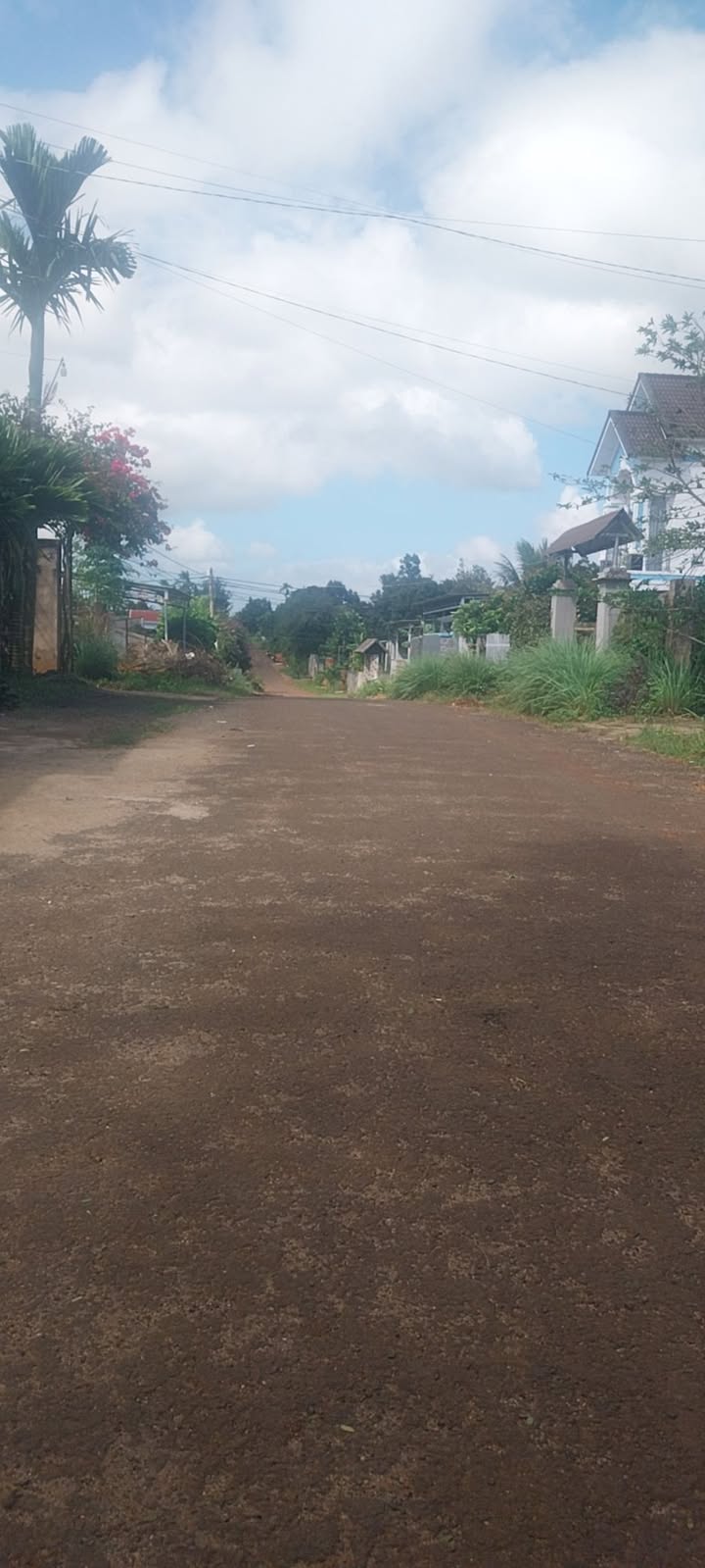 Đất nền Buôn Ma Thuột 250m² giá 900 triệu - Đường nhựa đẹp, gần chợ!